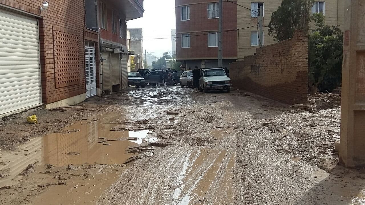 سیلاب مهاباد ٥ میلیارد تومان خسارت به بار آورد
