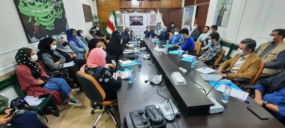 نثر مناسب و زبان معیار در داستان نویسی / تکنیک جای معنا را نمی گیرد