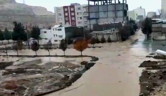 تکرار سیلاب در مهاباد/ ایمن سازی اسرع وقت چه شد؟!