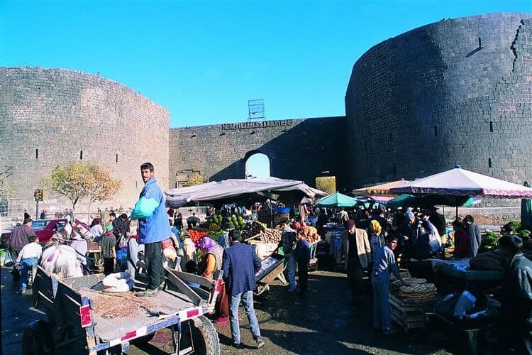زنان و کردها بیشترین قربانیان نقض حقوق بشر در ترکیه هستند