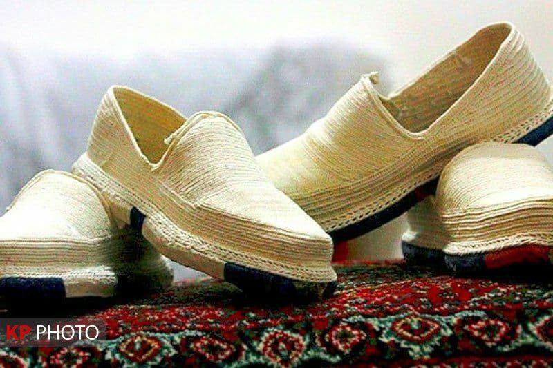 پرداخت تسهیلات به هنرمندان صنایع‌دستی در مریوان