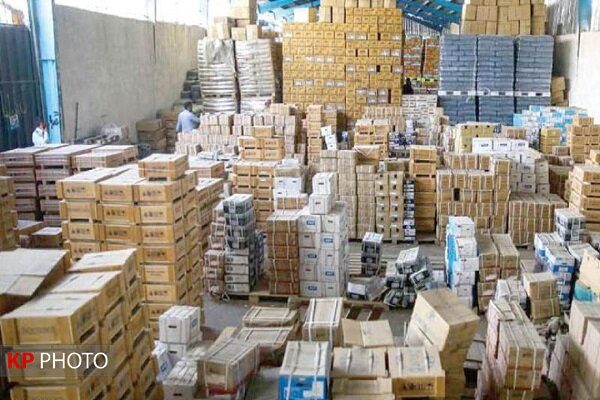 کشف انبار بزرگ احتکار دارو در ارومیه