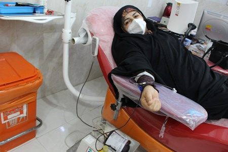 برگزاری پویش اهدای خون بانوان ایلامی از 2 تا 8 بهمن