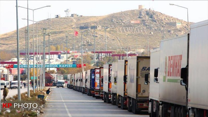 رفع ترافیک خروجی بزرگ ترین مرز زمینی کشور در بازرگان