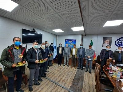 تجلیل از چهار کارآفرین برتر و نمونه تامین اجتماعی ایلام