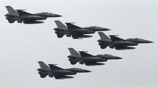 از خرید F-16 استقبال می کنیم اما آمریکا نباید به کردها کمک کند