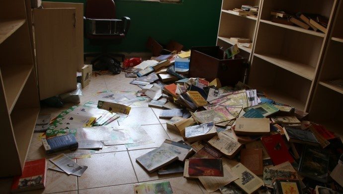 پلیس با حمله به ساختمان HDP در جزیر اعضای آن را بازداشت کرد