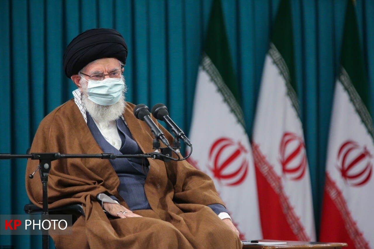 ڕێبەری شۆڕشی ئیسلامی: دانوستانە ناوەکییەکان بە باشی دەڕواتە پێش