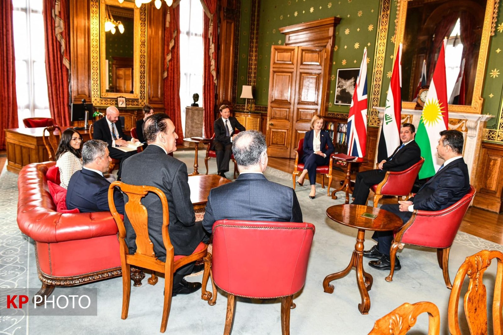 مەسروور بارزانی و وەزیری دەرەوەی بەریتانیا پێوەندییەکانی هەولێر و بەغدا تاوتوێ دەکەن