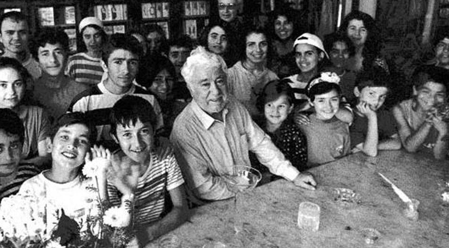 حساب های بانکی بنیاد عزیز نسین بلوکه شدند
