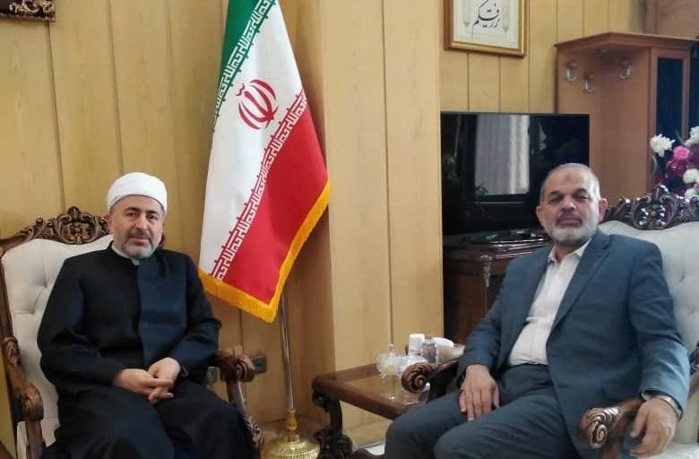 عبدالسلام كريمی خواستار به كارگيری  شايستگان اهل سنت شد