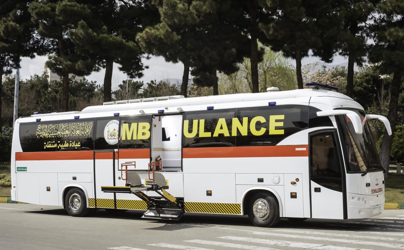 پیش بینی ۱۳۰ دستگاه آمبولانس برای ایام اربعین در مرز مهران