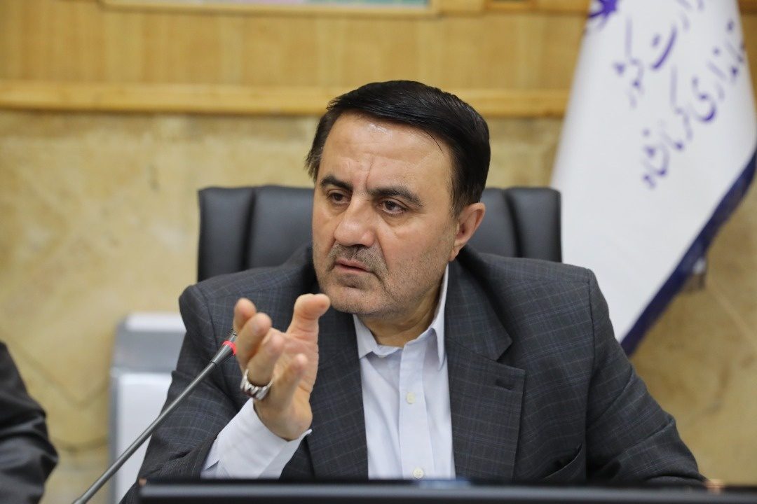 بانک ها باید منابع خود را در استان مصرف کنند