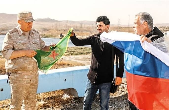 فرمانده ارتش روسیه در سوریه با فرماندهان نیروهای دموکراتیک سوریه دیدار کرد