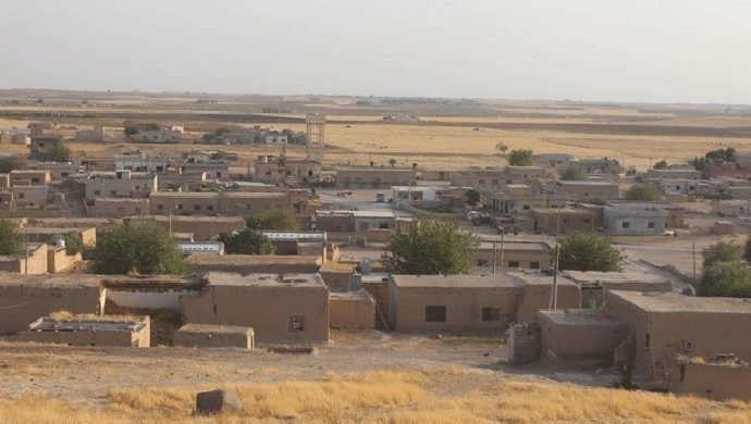 Turkish army bombing rural areas of Derbasia