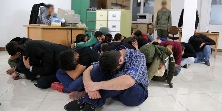 بازداشت 14 نفر از سرشاخه های دوسایت هرمی غیرمجاز در خوی