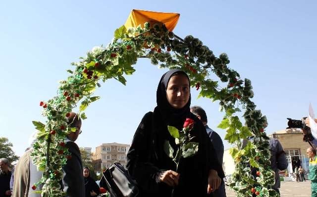 کمبود ٩ هزار نیروی انسانی در آموزش و پرورش آذربایجان غربی!