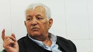 عمرفاروقی شاعر نوپرداز و نویسنده ای که دغدغه کردستان داشت/ محمد هادیفر