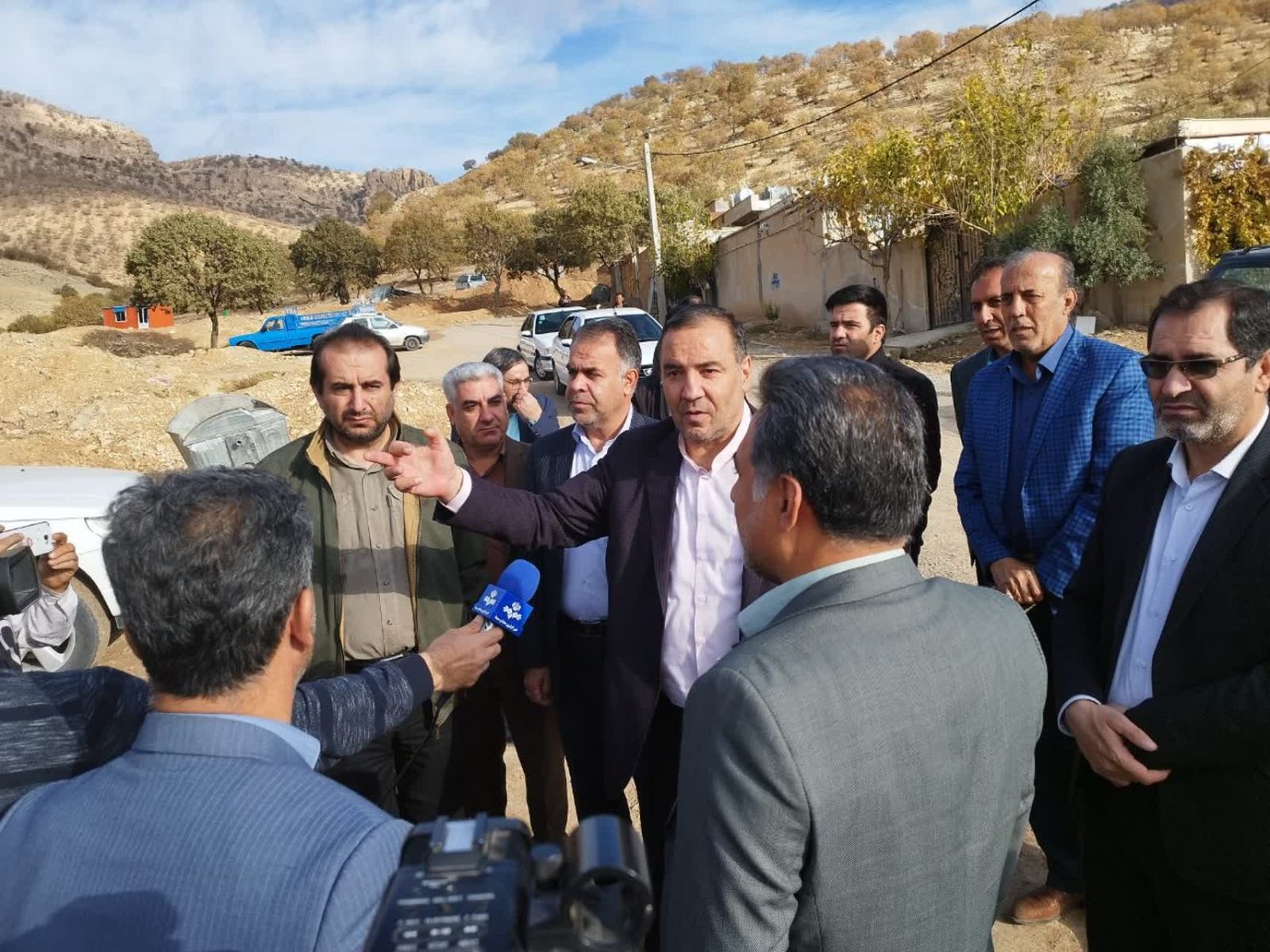 تمام مصوبات سفر رئیس جمهور در محله کارخانه نمک ایلام اجرایی شد