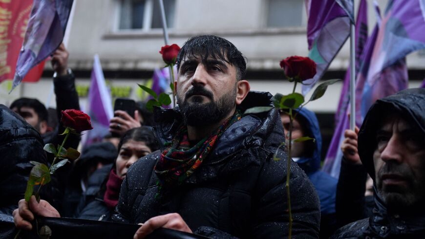 Turkey urges France to ban PKK 'propaganda' after Paris shooting / Nazlan Ertan