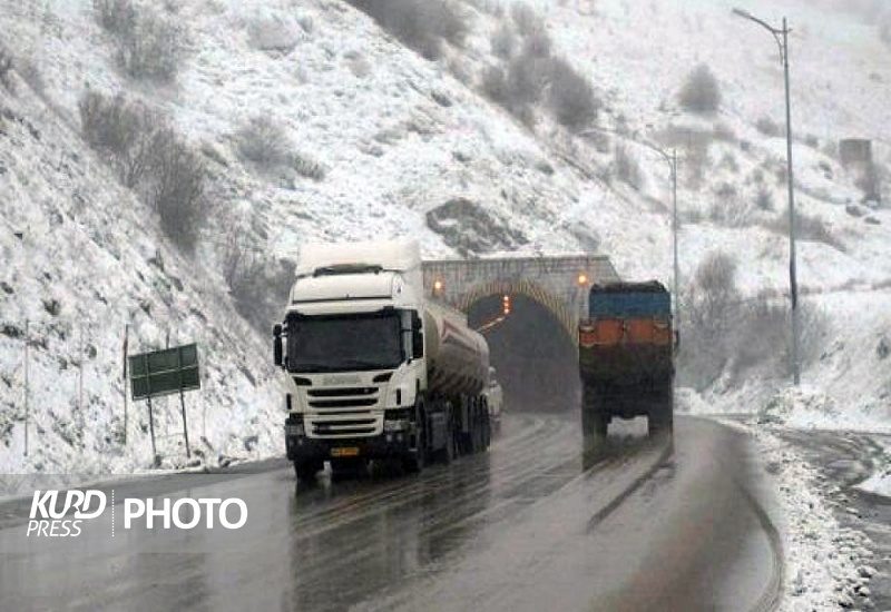 تردد در محورهای جنوب آذربایجان غربی برقرار است