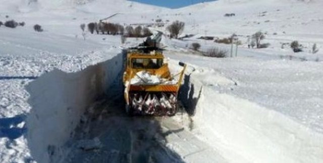 جاده برهان برای سومین روز متوالی مسدود است