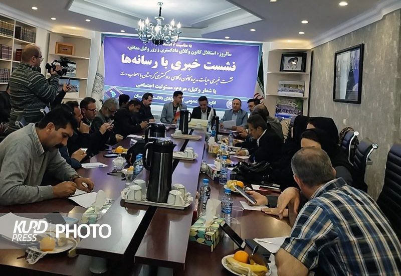 قاضی و وکیل دو بال فرشته عدالت هستند/ استقلال کانون وکلا باید حفظ شود