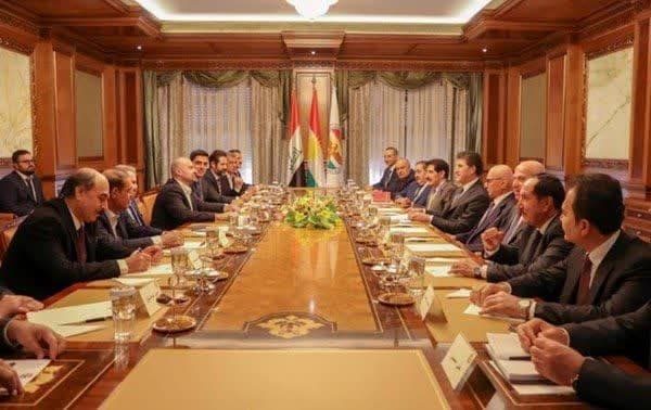 فشارهای بین المللی و داخلی برای حل اختلافات دو حزب اصلی کردستانی، جریان دارد