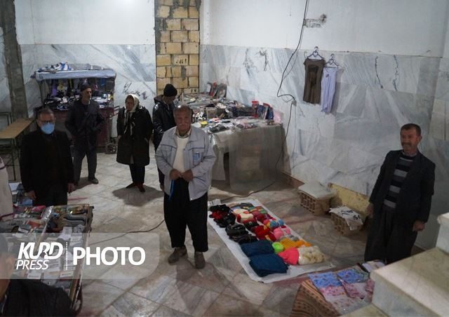 ساماندهی دستفروشان قروه در کُمای قانون