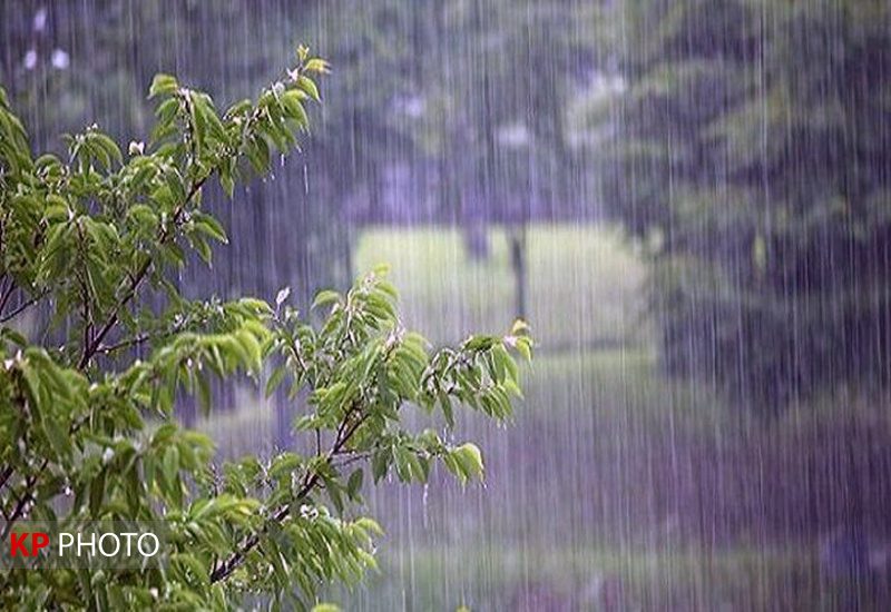 رگبار باران و تندباد در راه آذربایجان غربی