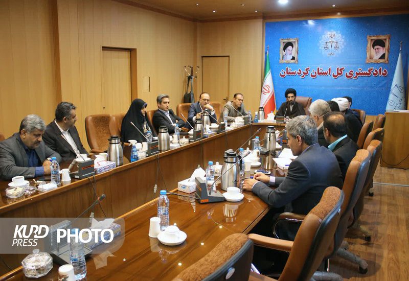 تعامل دستگاه قضایی و تقنینی رضایتمندی عمومی را به دنبال دارد