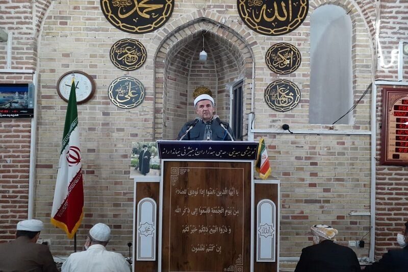 امام خمینی شخصیتی بی‌نظیر در همه ابعاد بود
