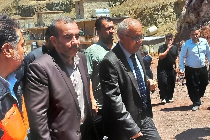 هاتوچۆی گەشتیاران لە دەروازەی شوشمێ بە فەرمی دەستی پێکرد