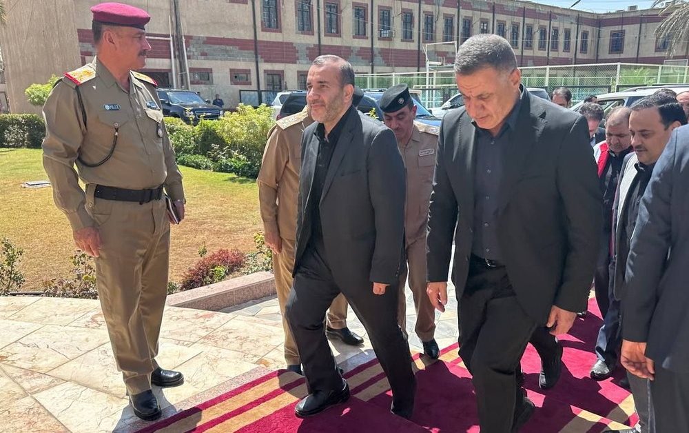 امکان واردات کالا از خسروی و سومار باید فراهم شود