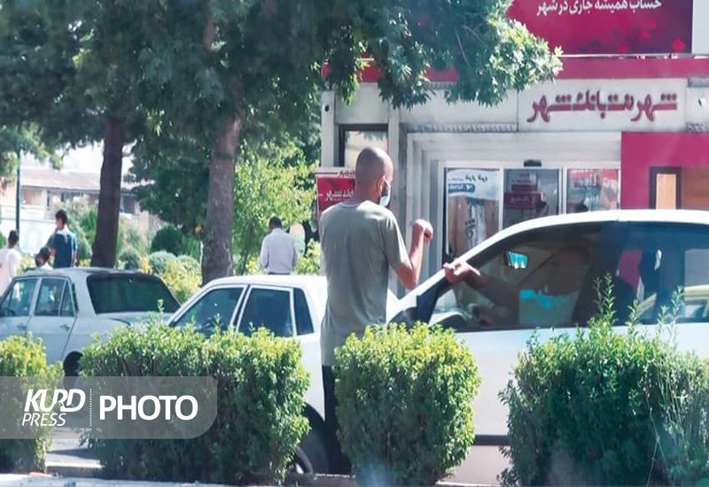 باندهای اجاره کودکان متکدی در سنندج زیر ضر ب می روند