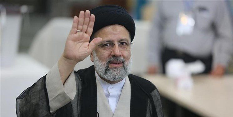 رئیس جمهور سنندج را به مقصد تهران ترک کرد