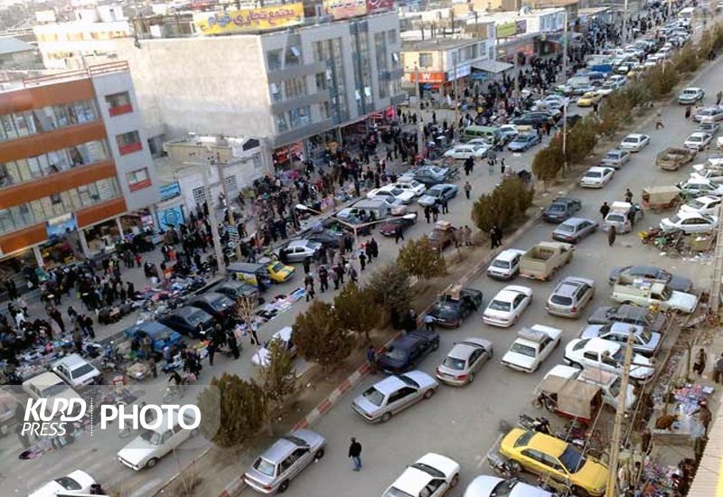بهره برداری از ۳ پروژه عمرانی و تجاری در بانه به مناسبت هفته دفاع مقدس