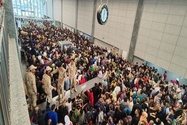 تردد ٩ هزار نفر از مرز رازی خوی طی یک روز