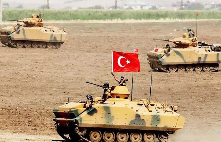 Turkey's three wars / Ali Duran Topuz