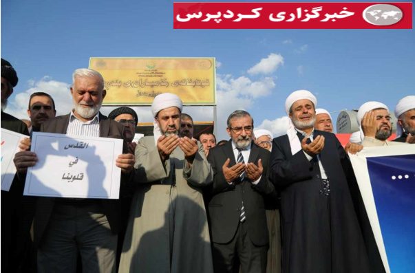 جامعه جهانی با شعارهای حقوق بشر و دموکراسی دروغ می‌گویند