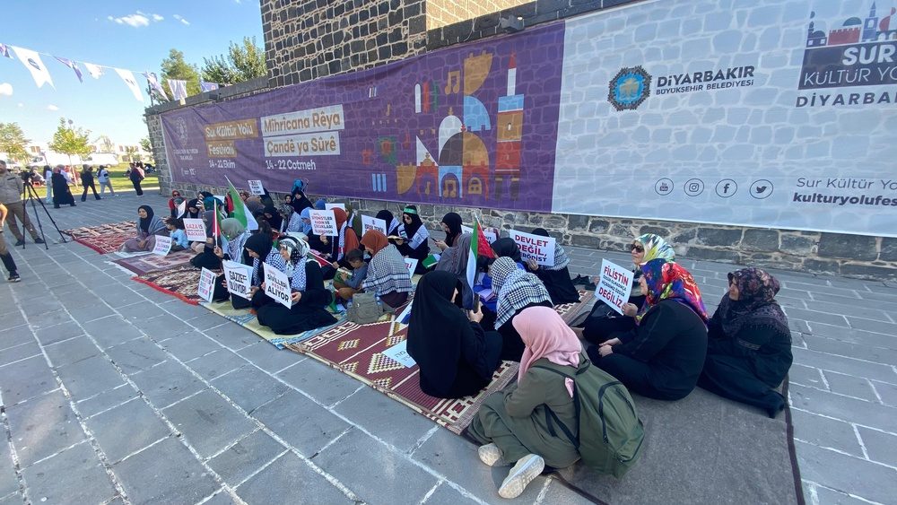 تحصن 3 روزه زنان در دیاربکر برای فلسطین