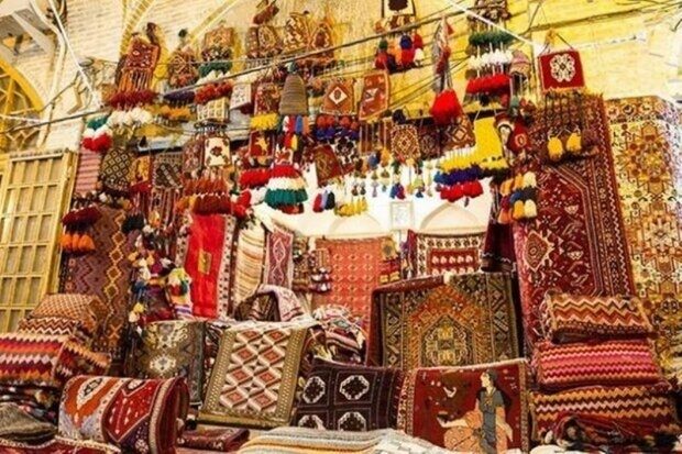 هنرمندان تکابی بیشترین اعتبار صنایع دستی استان را کسب کردند