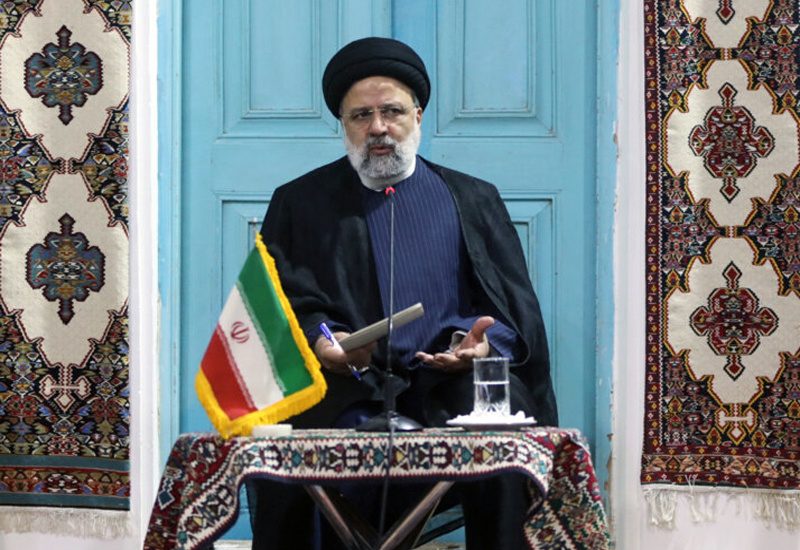 رئیس جمهور: نگاه فرهنگی باید بر کردستان حاکم باشد/دانشگاه اتاق فکر دولت است