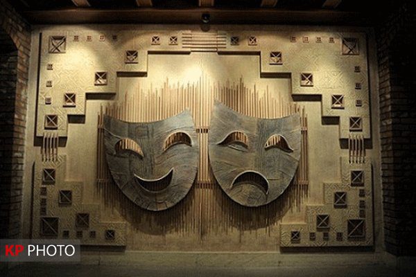 سقز میزبان هجدهمین جشنواره تئاتر کردی شد