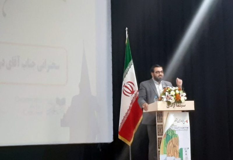 بیجار به عنوان دبیرخانه دائمی جشنواره تئاتر کردستان معرفی شد