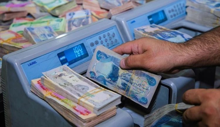 موافقت نخست وزیر عراق با ارسال اعتبارات مالی جدیدی به اربیل برای پرداخت حقوق معوقه کارکنان اقلیم کردستان
