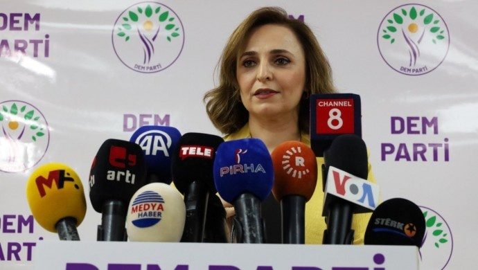 Turkey Pro-Kurdish party drops acronym HEDEP, adopts abbreviation DEM