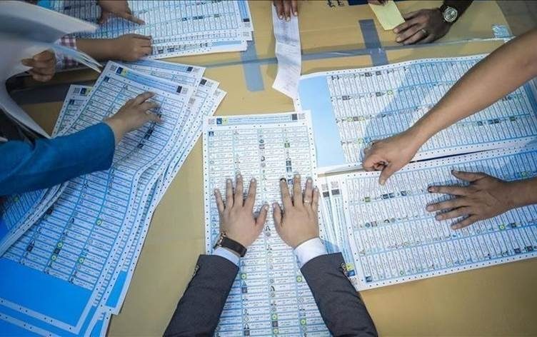 تفکیک دستی آرا در استان دیالی پایان یافت؛ کردها تنها یک کرسی به دست آوردند