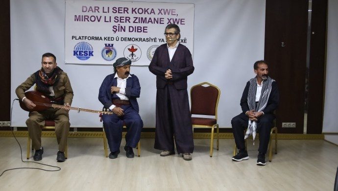 برگزاری مراسم «شەوبهورەک» به مناسبت روز زبان مادری در شرناخ 