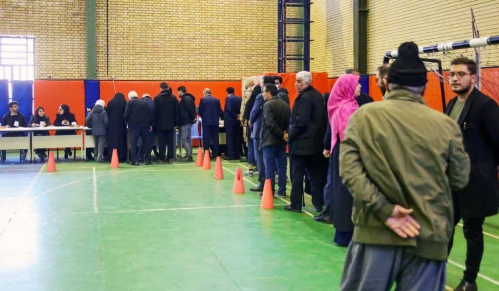 بازشماری آرا در کرمانشاه تکذیب شد/ فرماندار: صحت انتخابات تایید شده است